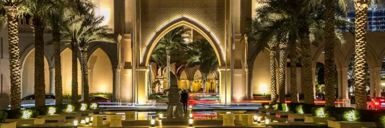 Wie finanziert sich Dubai (Vereinigte Arabische Emirate) ohne Steuern?